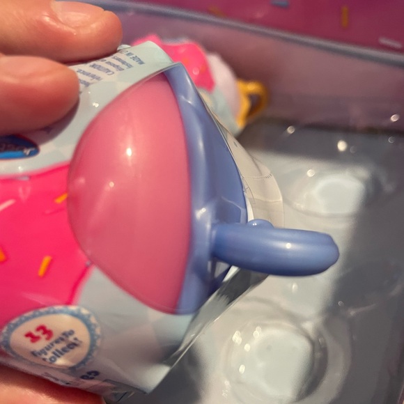 💜Alice’s wonderland bakery tea party capsule figures color reveal series 1 - Picture 6 of 8